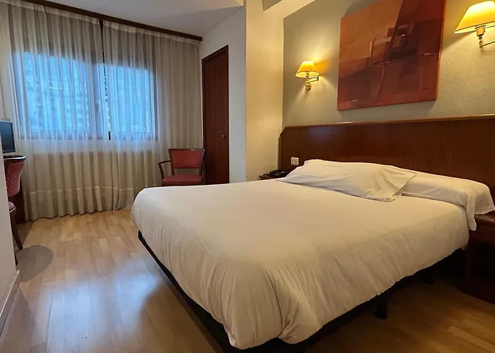 Hotel Unzaga Plaza