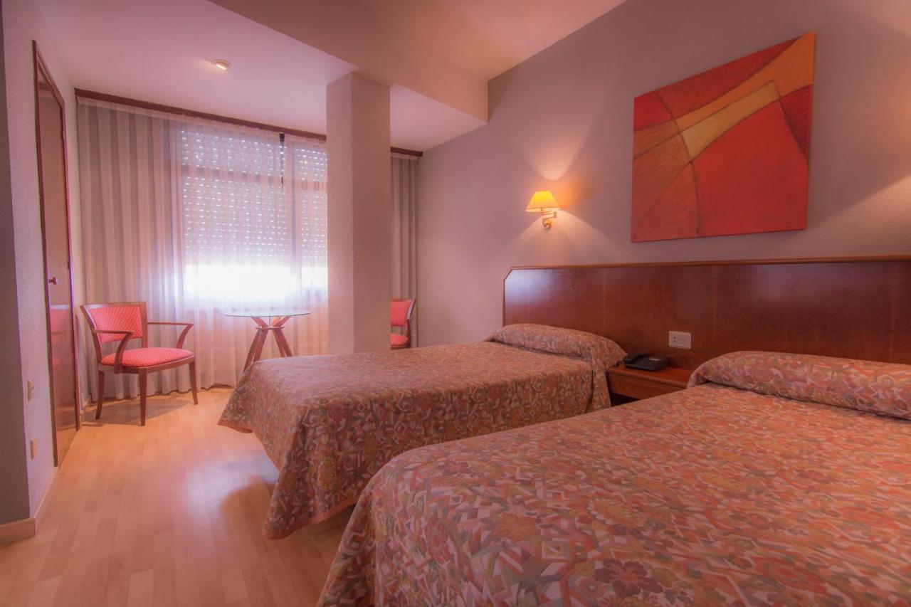 Unzaga Plaza 3* Éibar