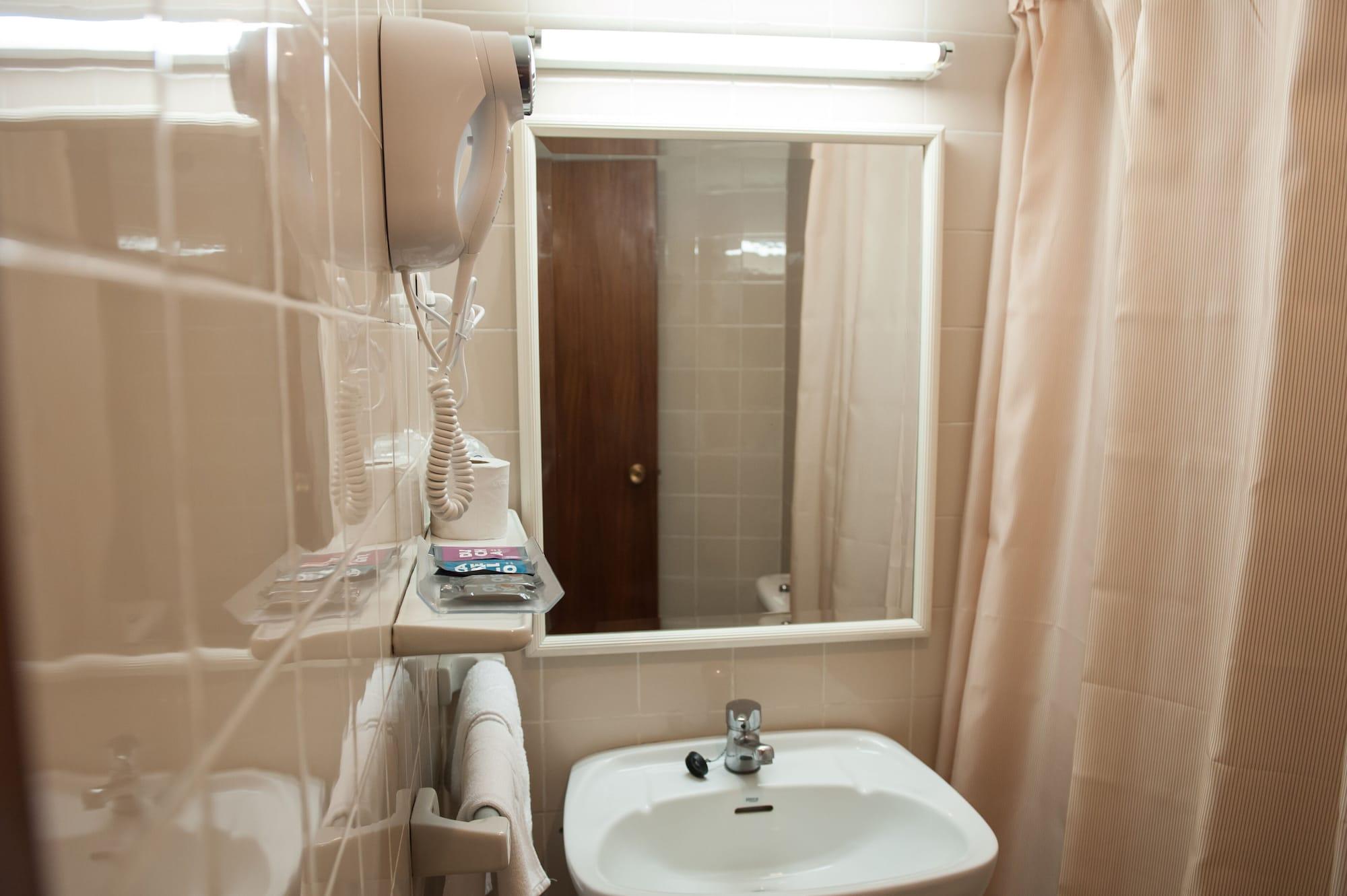 Hotel Unzaga Plaza 3*