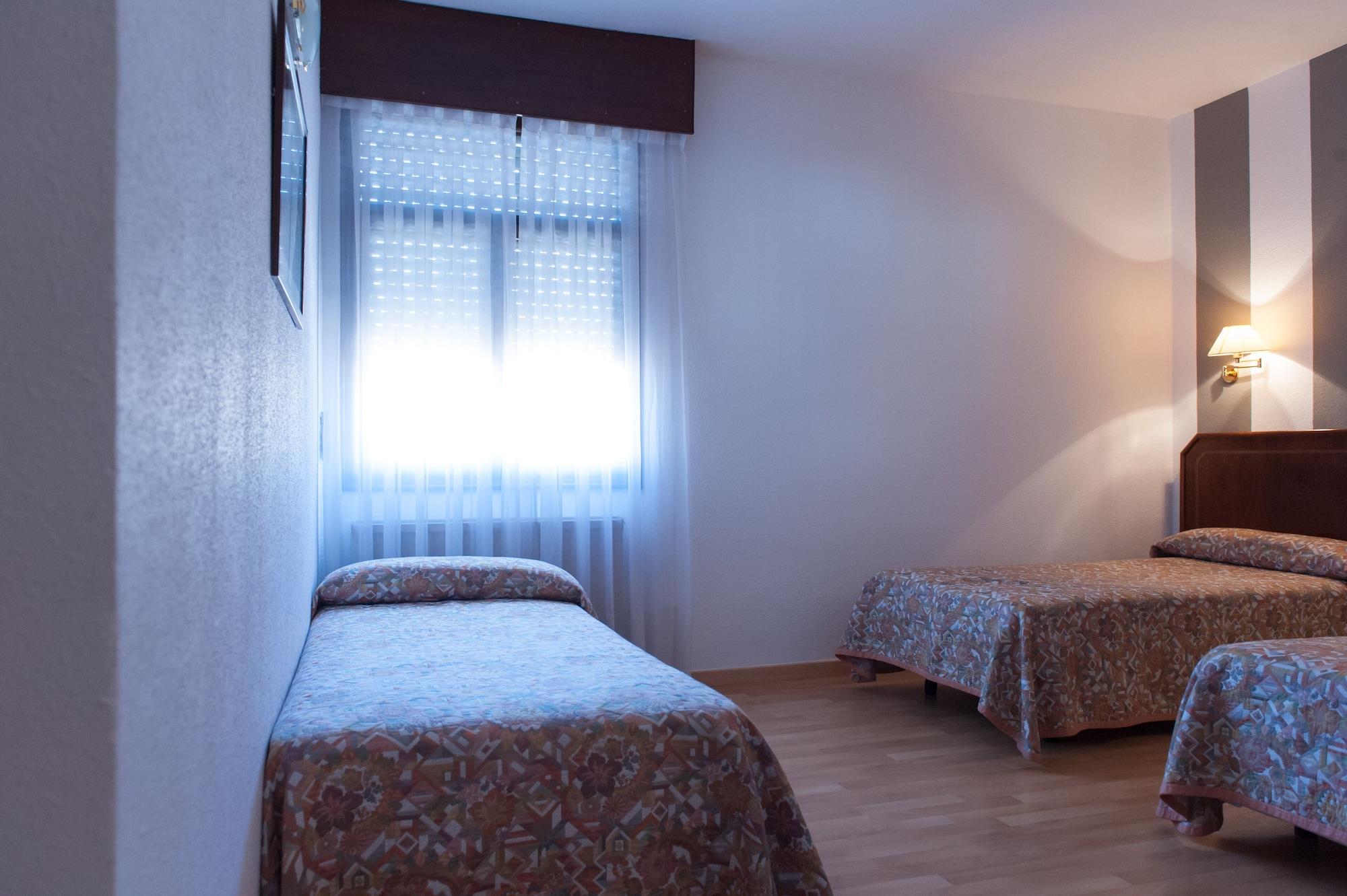 Unzaga Plaza 3* Éibar