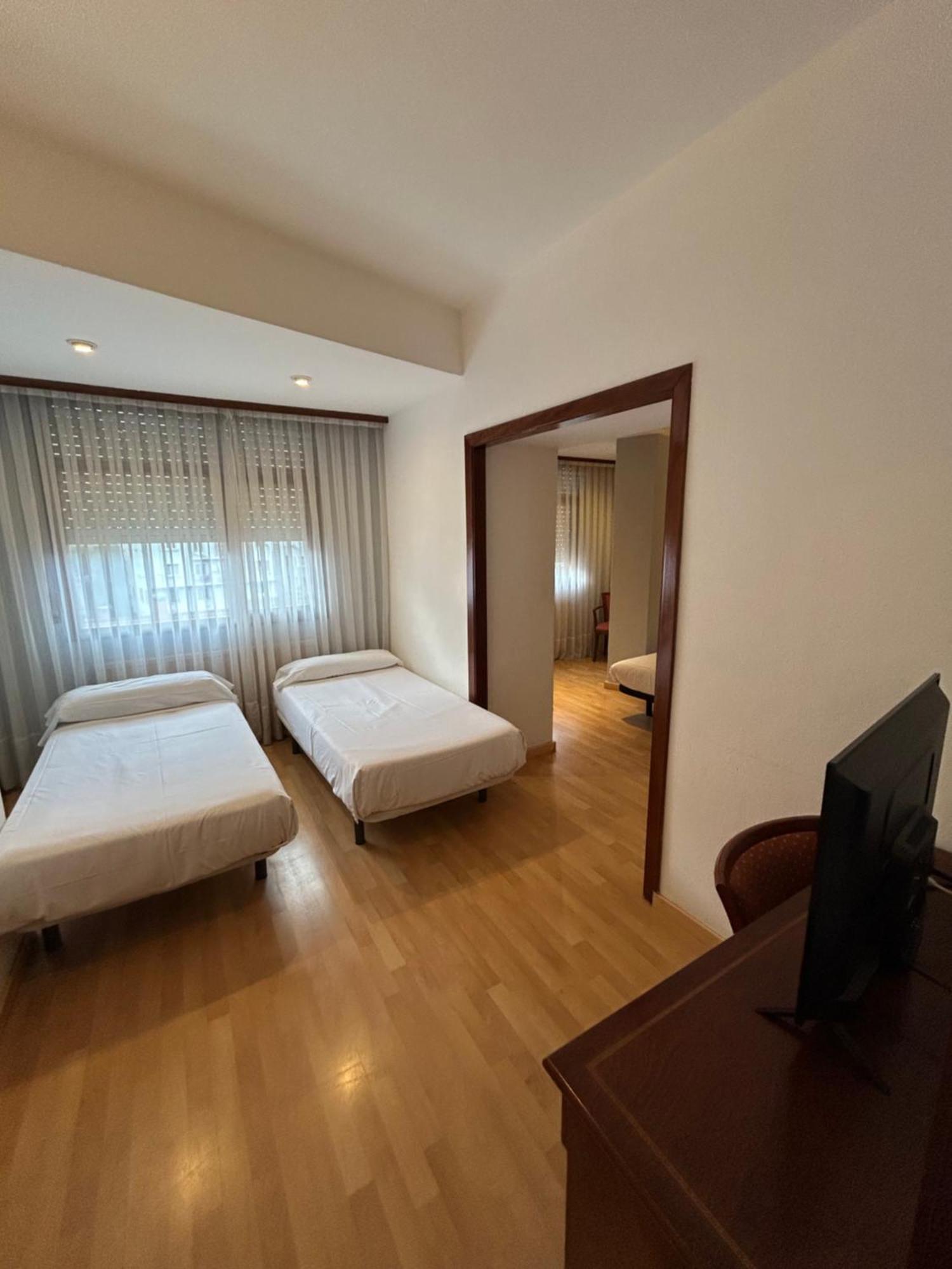 Unzaga Plaza Hotel Éibar