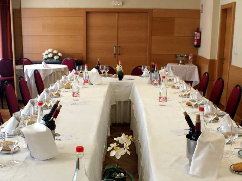 Unzaga Plaza Hotel