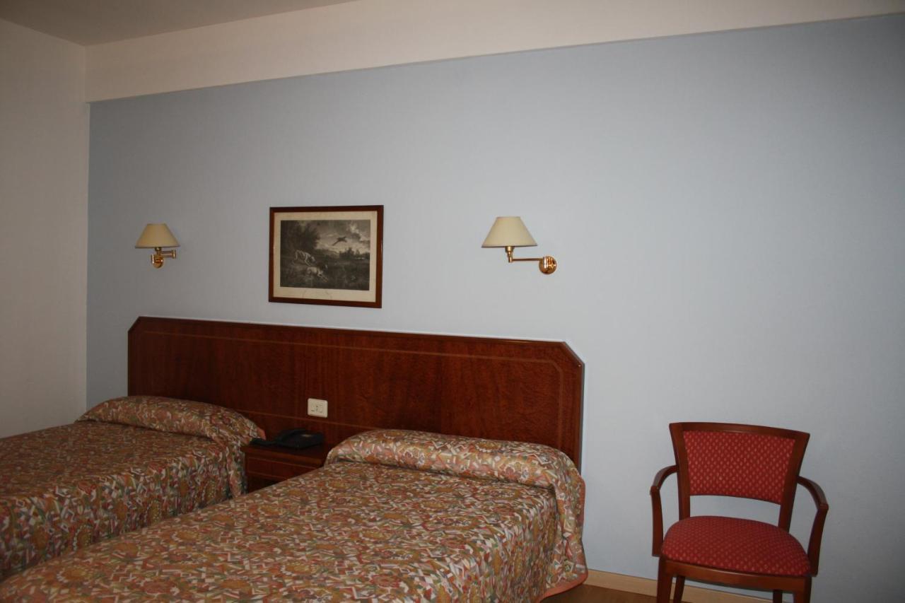 Hotel Unzaga Plaza