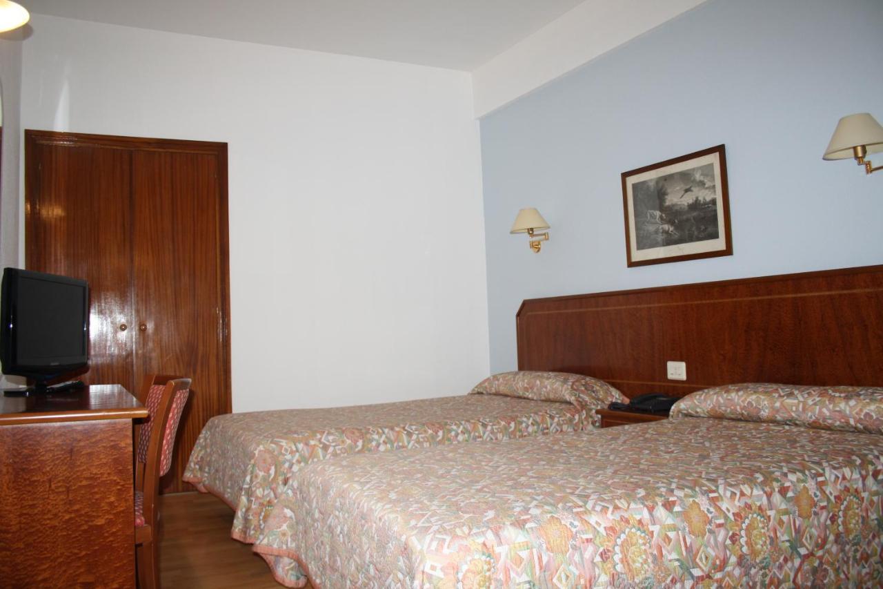 Unzaga Plaza 3* Éibar