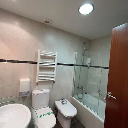 Hotel Unzaga Plaza Eibar Exterior photo