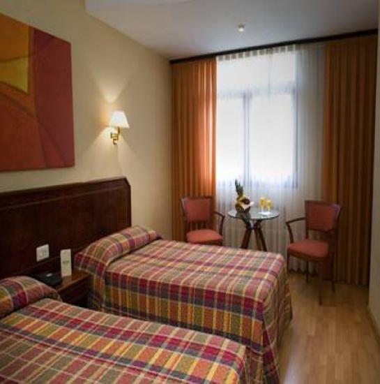 Unzaga Plaza 3* Éibar